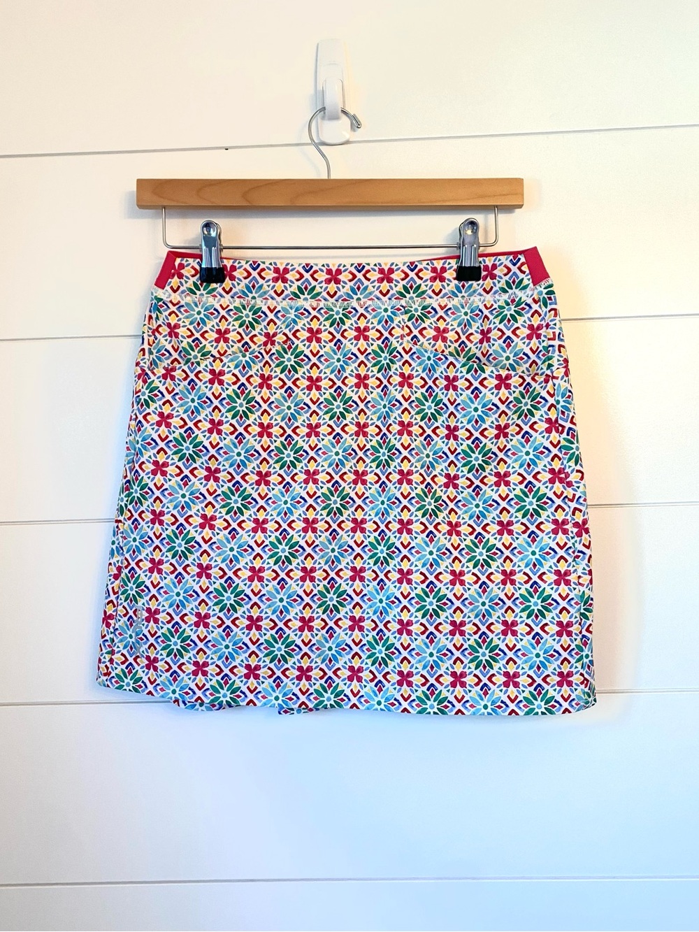 RALPH LAUREN Bright Multicolor skort! Size small!